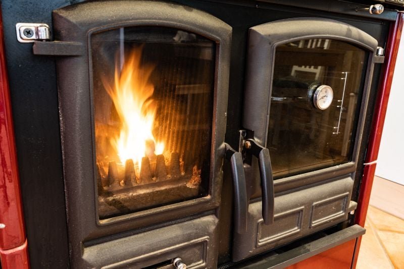 5 Must-Have Features to Look for When Buying a Wood Cook Stove 5 Must-Have Features to Look for When Buying a Wood Cook Stove